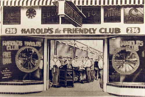 1935 - Harold’s Club opens in Reno.